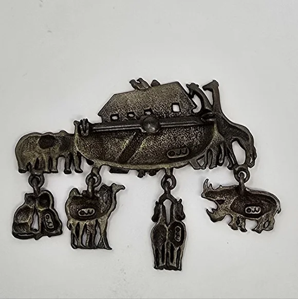 Vintage JJ Jonette pin brooch Noah's Ark 1980s dangle charms wild animal camel - Picture 6 of 7